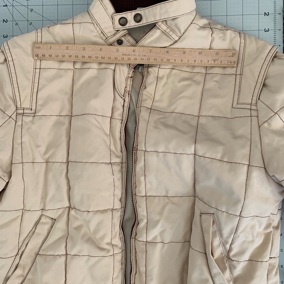 Vintage quilted bomber jacket youth size large could be worn as an XS for women - Picture 6 of 9